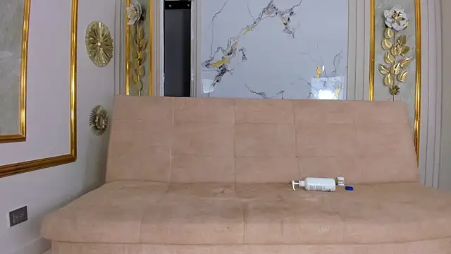 golden_girl_house - Golden_girl_house's free webcam - UK Sex Cams
