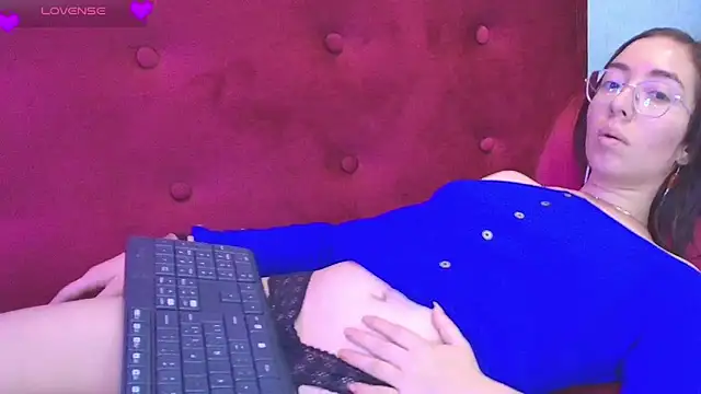 Veronica_miiller webcam