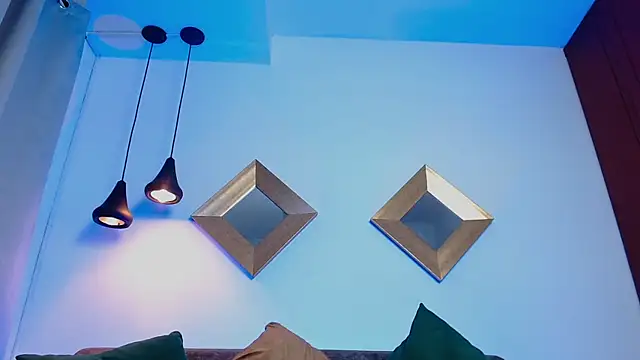 Vezzx webcam