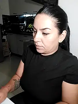 hot-babygirl webcam