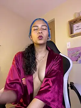 Franchezcaa_ webcam