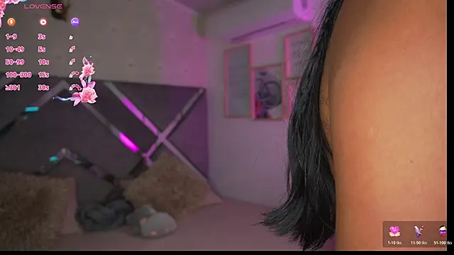 Naomi-Gray webcam
