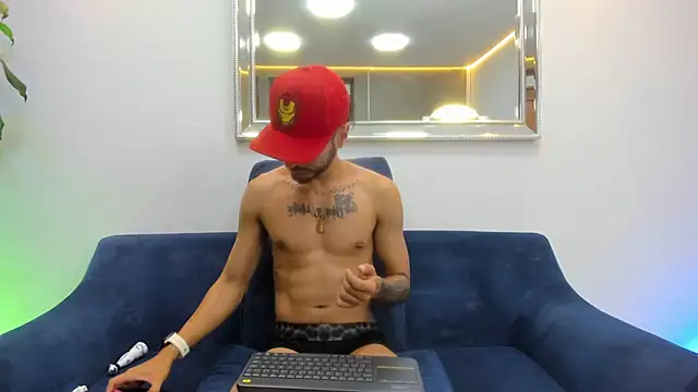 denis_winslow - Denis_winslow's free webcam - UK Sex Cams