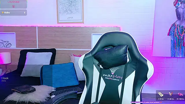 KAROL-SCOTT webcam