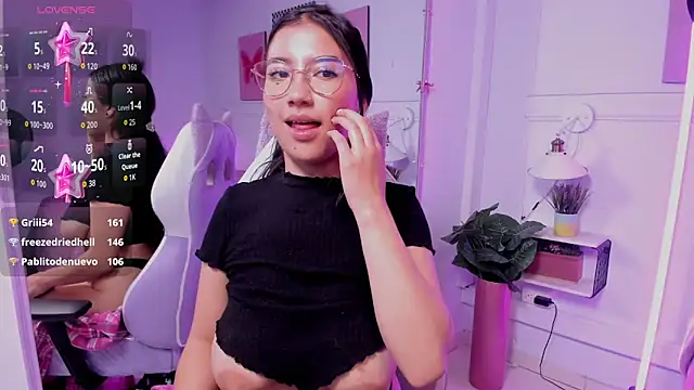 Sharon_Adamss webcam