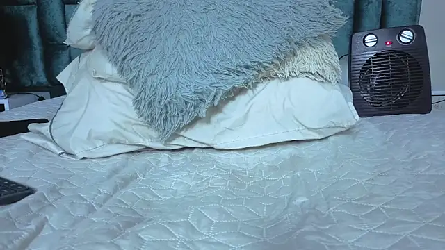 Emma_Foxi webcam