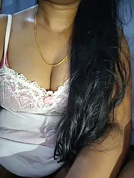 Ezabelljohn webcam