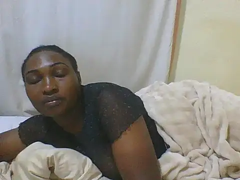 cute_lavenda webcam