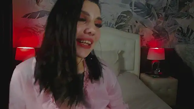 MaeveMoon webcam