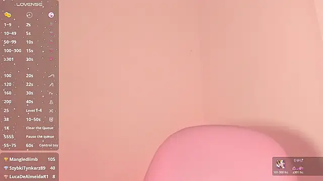 Ashleyroys_111 webcam
