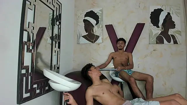 COUPLES_BOYS webcam