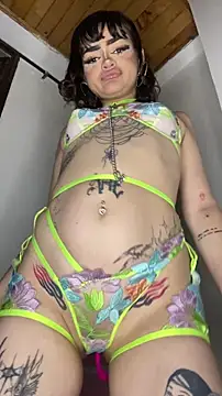 venusdemilo_55 - VenusDeMilo_55's free webcam