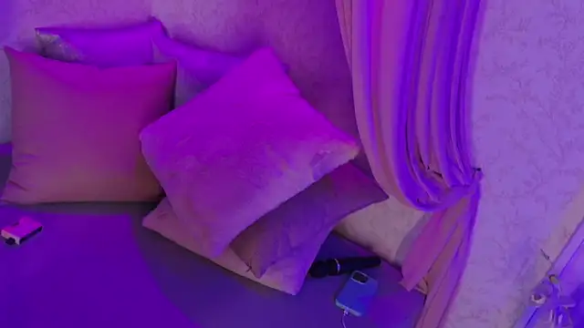 AmmyJones_ webcam