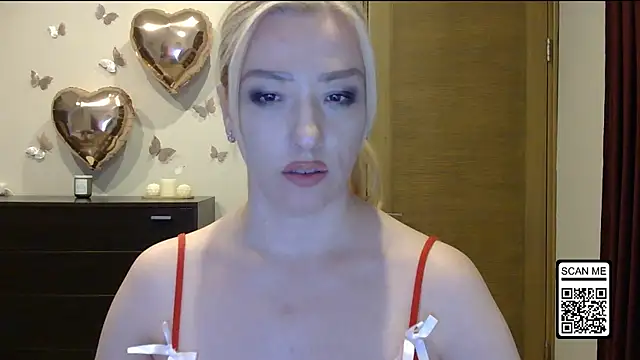 Wild_Silk_Desire webcam