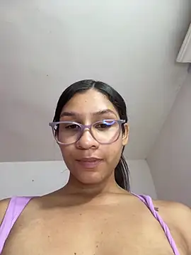 Danaeluxe webcam