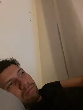 Michaell_Spinelly webcam