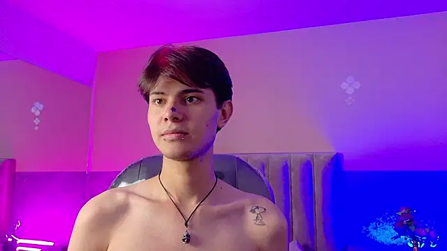 Derek_Sinn webcam