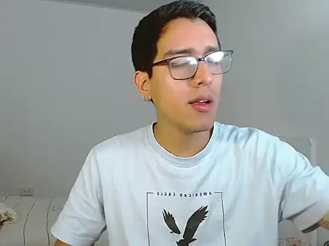 NickFin webcam