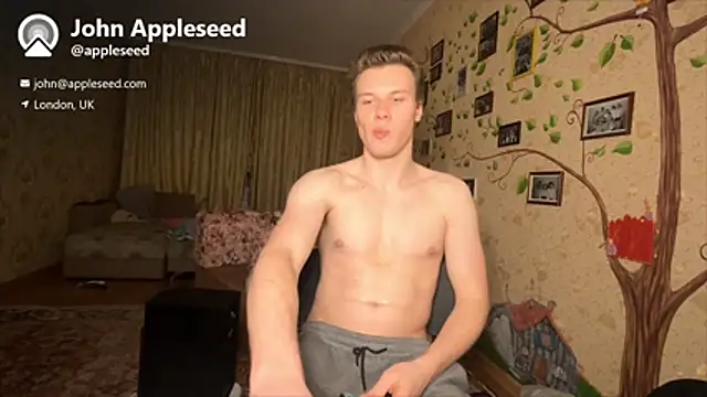 JohnDou2144 webcam
