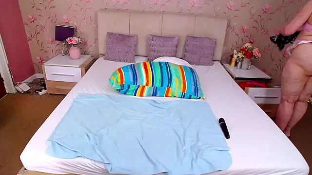 MatureMariah webcam