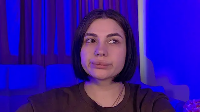 AdrianaToress webcam