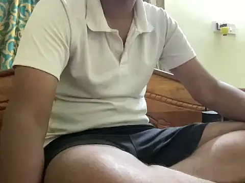 Slave_Aryan webcam