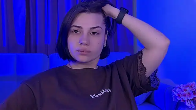 AdrianaToress webcam