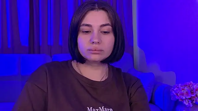 AdrianaToress webcam