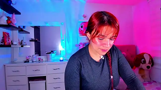 Vannessa__Shy webcam