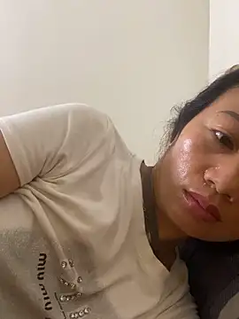 Linda-babyy webcam