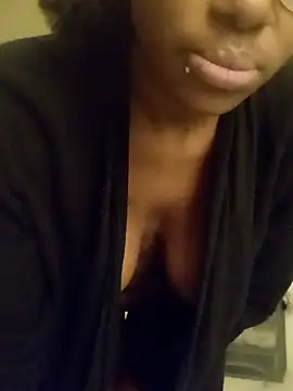 Xochillovemoney2