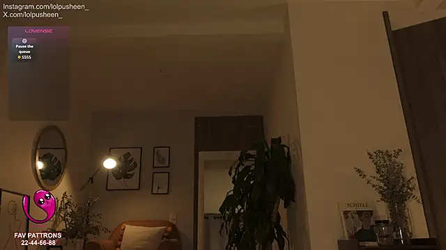 JulietteDee webcam