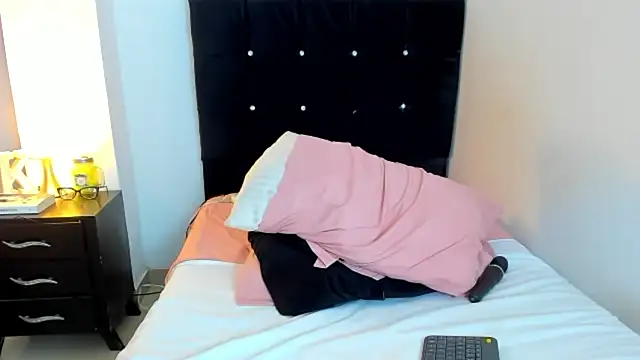 kathyajhonss - Kathyajhonss's free webcam - UK Sex Cams