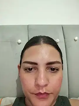 Mia_Hampton webcam