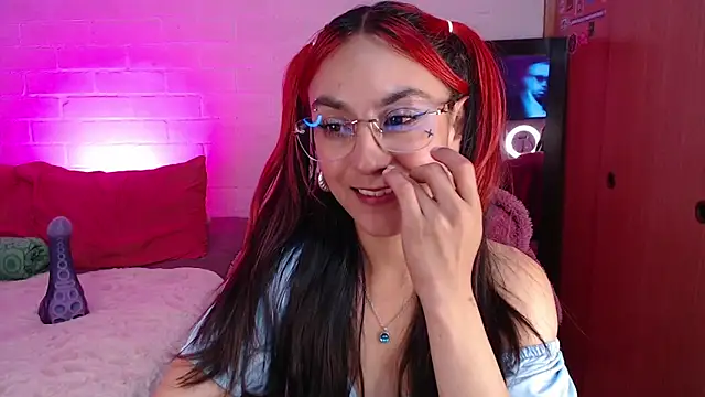 Amy66 webcam