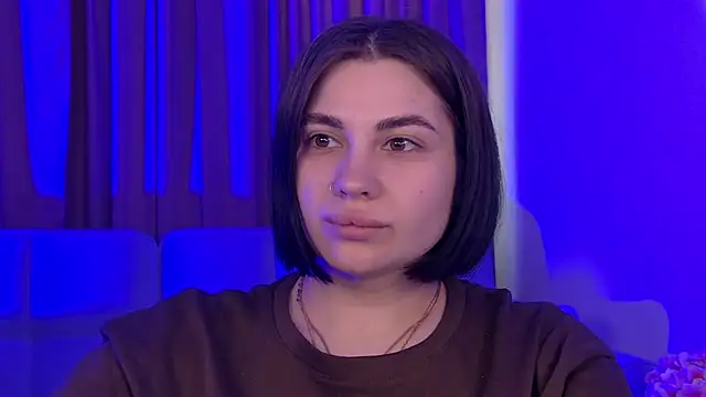 AdrianaToress webcam