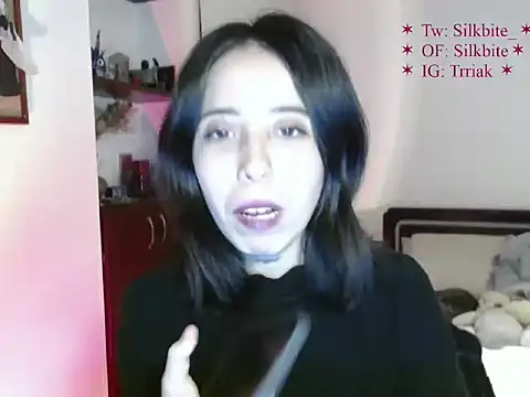 babyluna_8_8 webcam