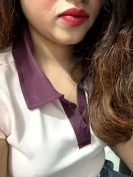 riya_sharma11 webcam