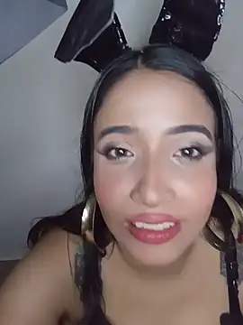 HilaryRusso32 webcam