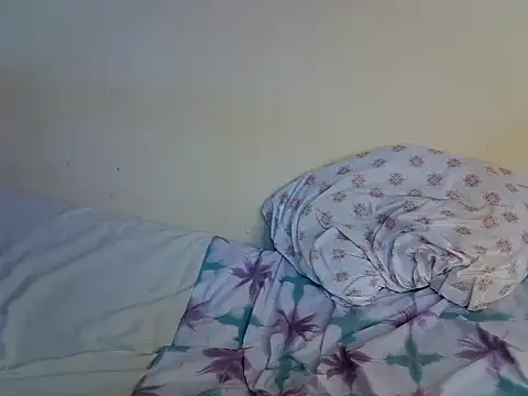wifey_aj webcam