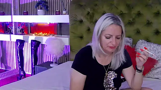 LadyTouch webcam