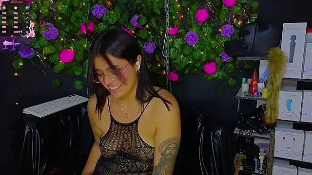 Sweett_Mollyy webcam