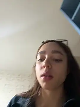 hottiee_melannie webcam