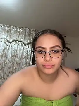 Tayler_Kim webcam