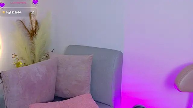 Ambar_Carter webcam