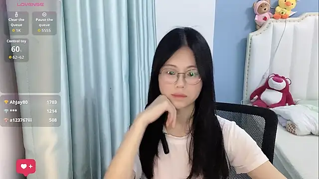 Luna-666 webcam