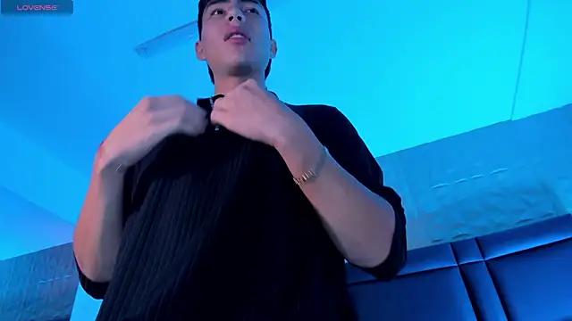 EthanSantori webcam