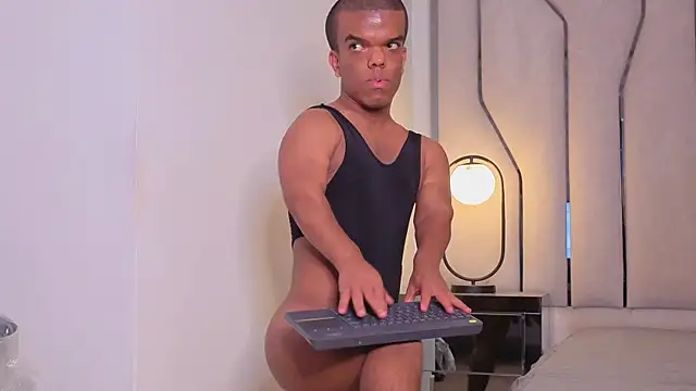 CHARLIE_WALKERR webcam