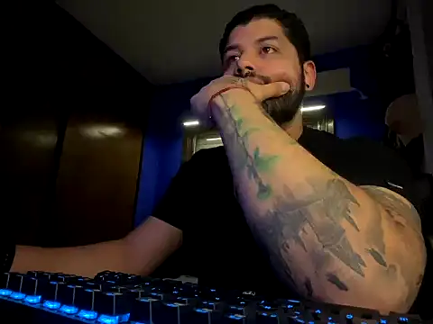 SirFausto_foxy webcam