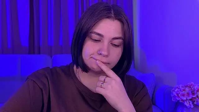 AdrianaToress webcam